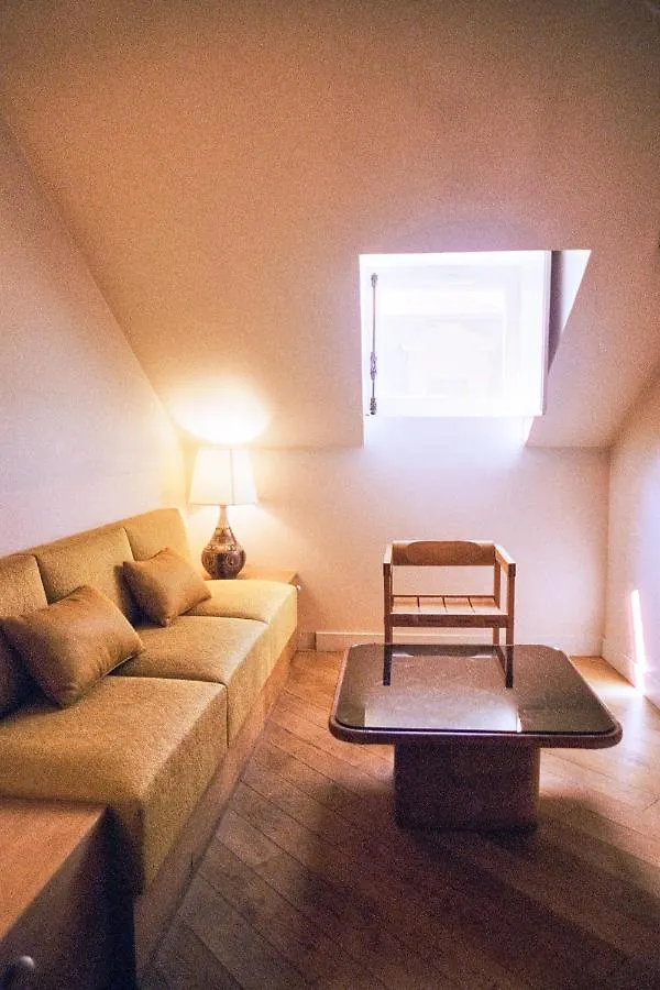 Habituel Hotel París